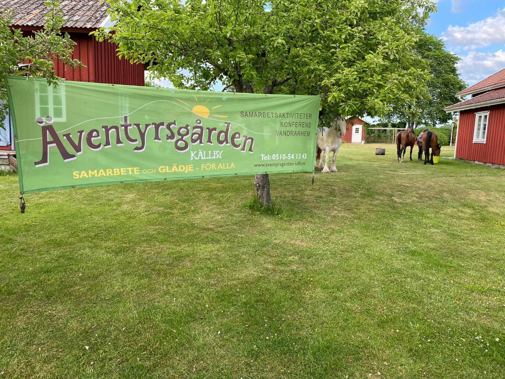 Aeventyrsgardens Vandrarhem, Kinnekulle Källby Dış mekan fotoğraf
