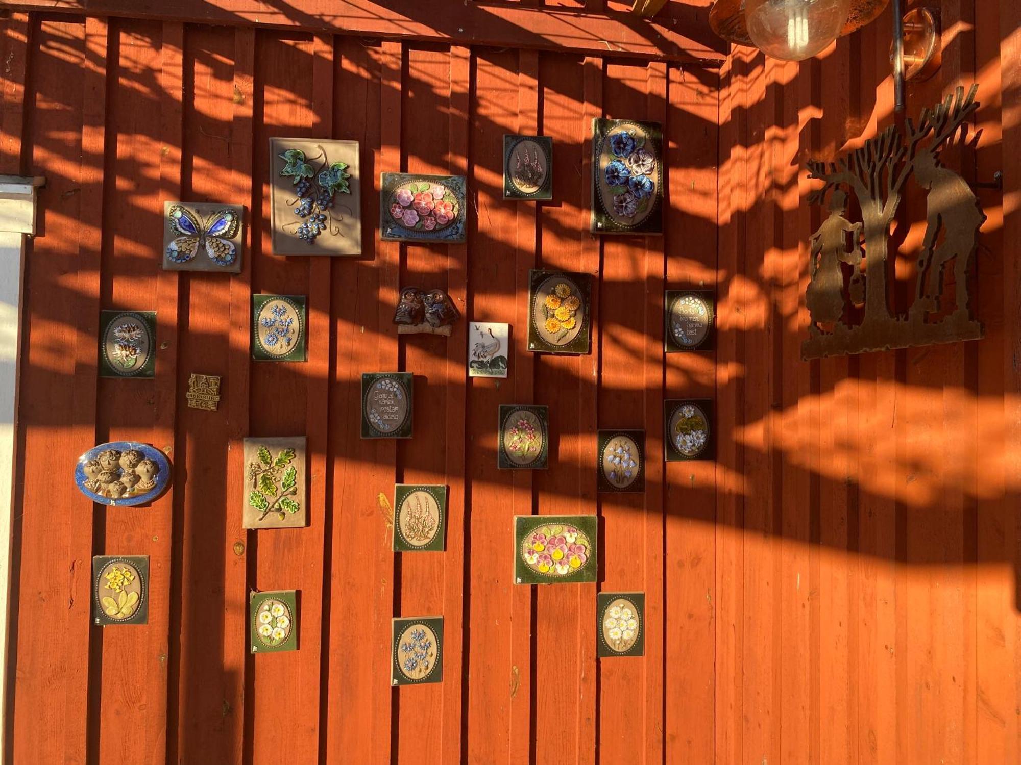 Aeventyrsgardens Vandrarhem, Kinnekulle Källby Dış mekan fotoğraf