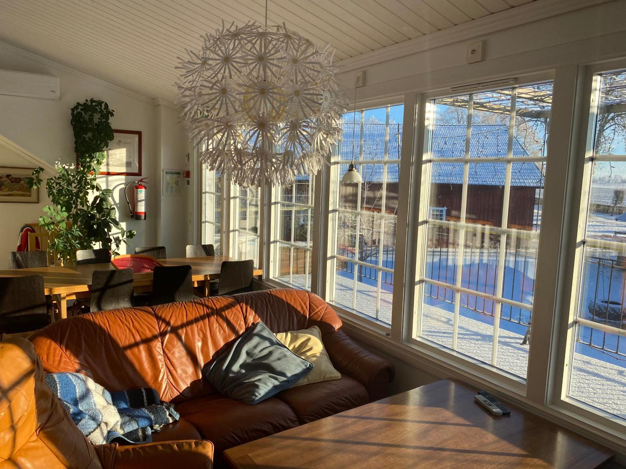 Aeventyrsgardens Vandrarhem, Kinnekulle Källby Dış mekan fotoğraf